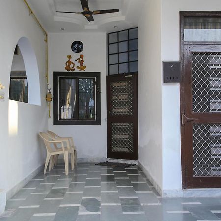 Aradhana'S Home Stay アーグラ エクステリア 写真