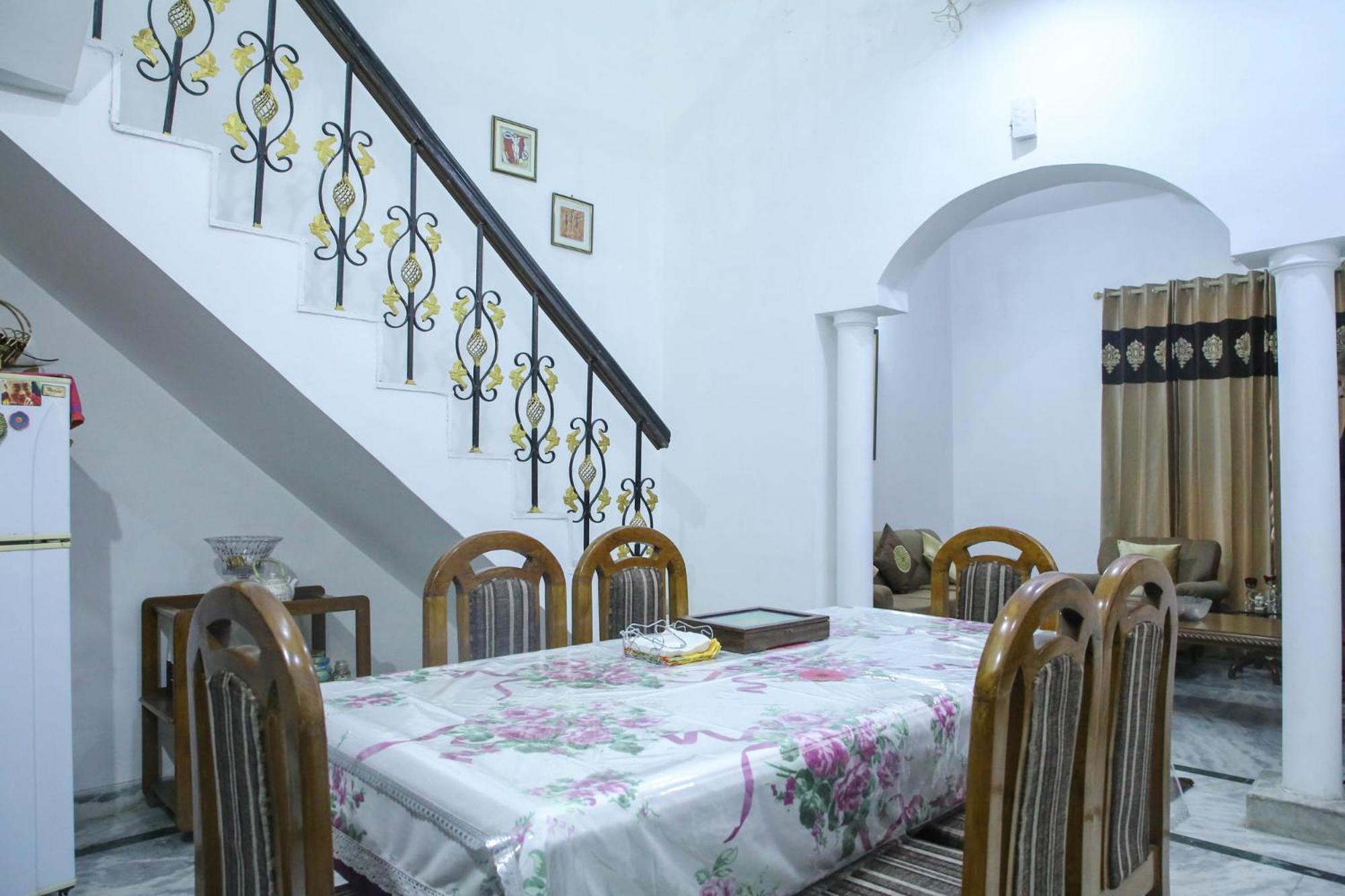 Aradhana'S Home Stay アーグラ エクステリア 写真