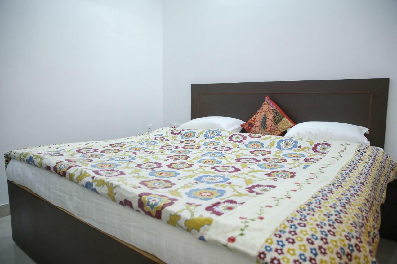 Aradhana'S Home Stay アーグラ エクステリア 写真