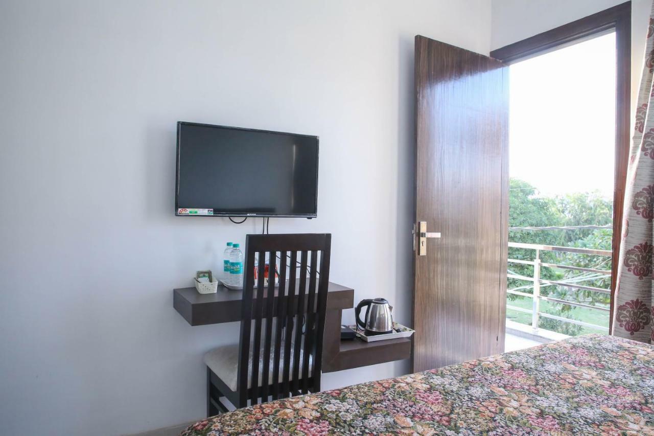 Aradhana'S Home Stay アーグラ エクステリア 写真