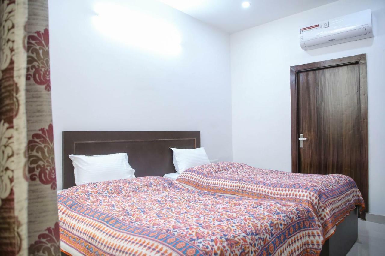 Aradhana'S Home Stay アーグラ エクステリア 写真